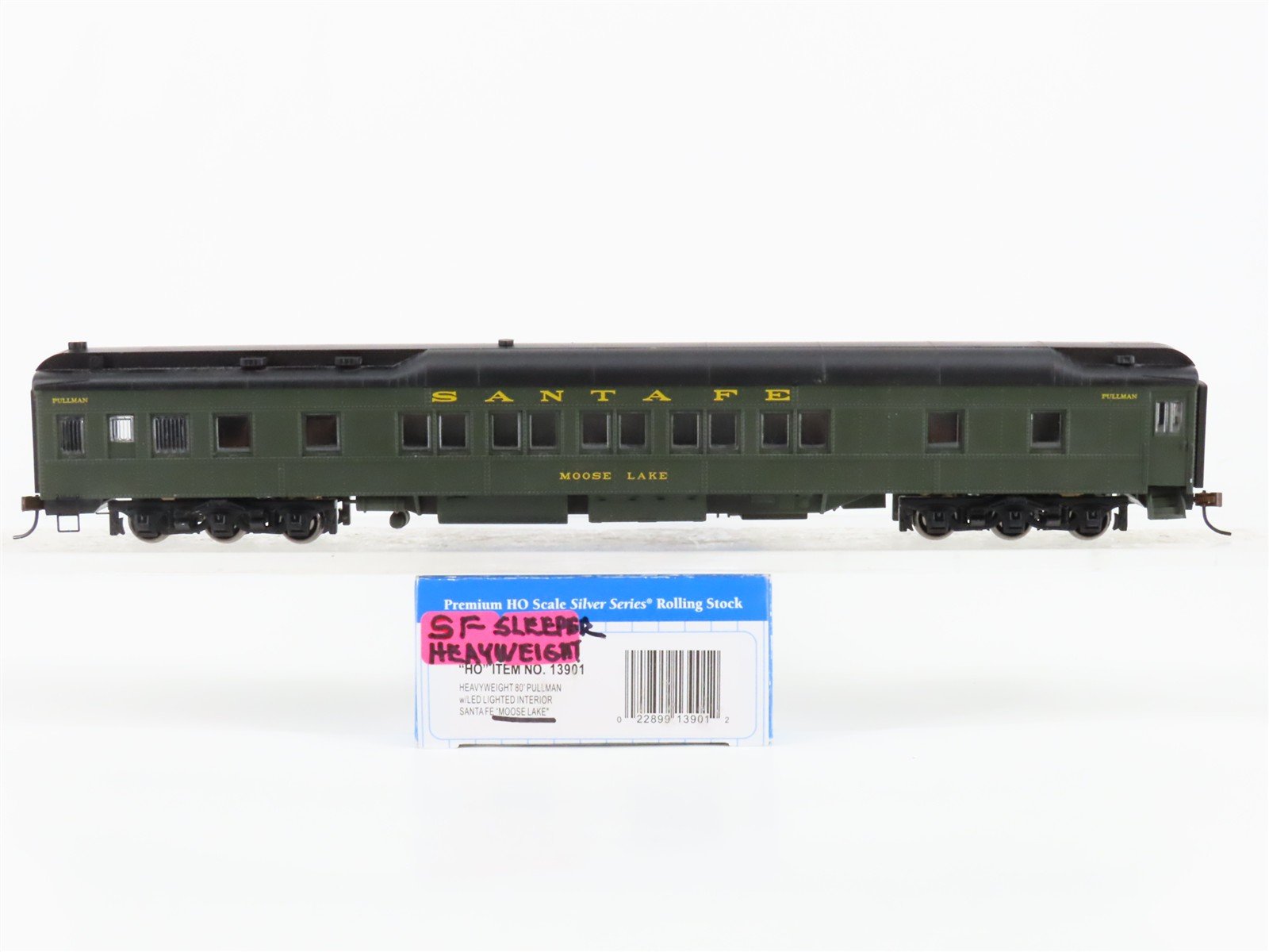 HO Bachmann Silver Series 13901 ATSF Santa Fe Pullman Passenger 
