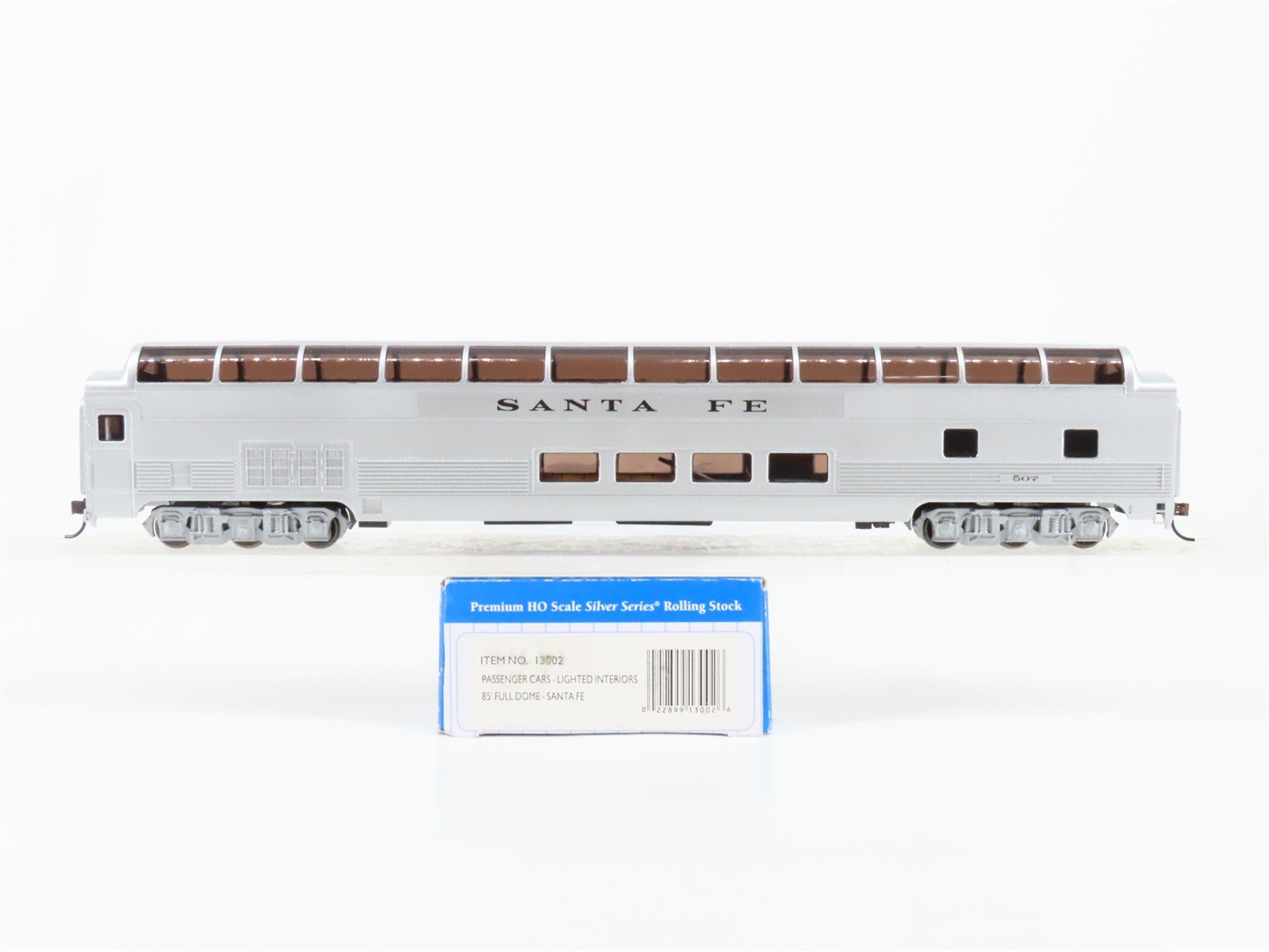 HO Scale Bachmann Silver Series 13002 ATSF Santa Fe Dome Passenger Car #507
