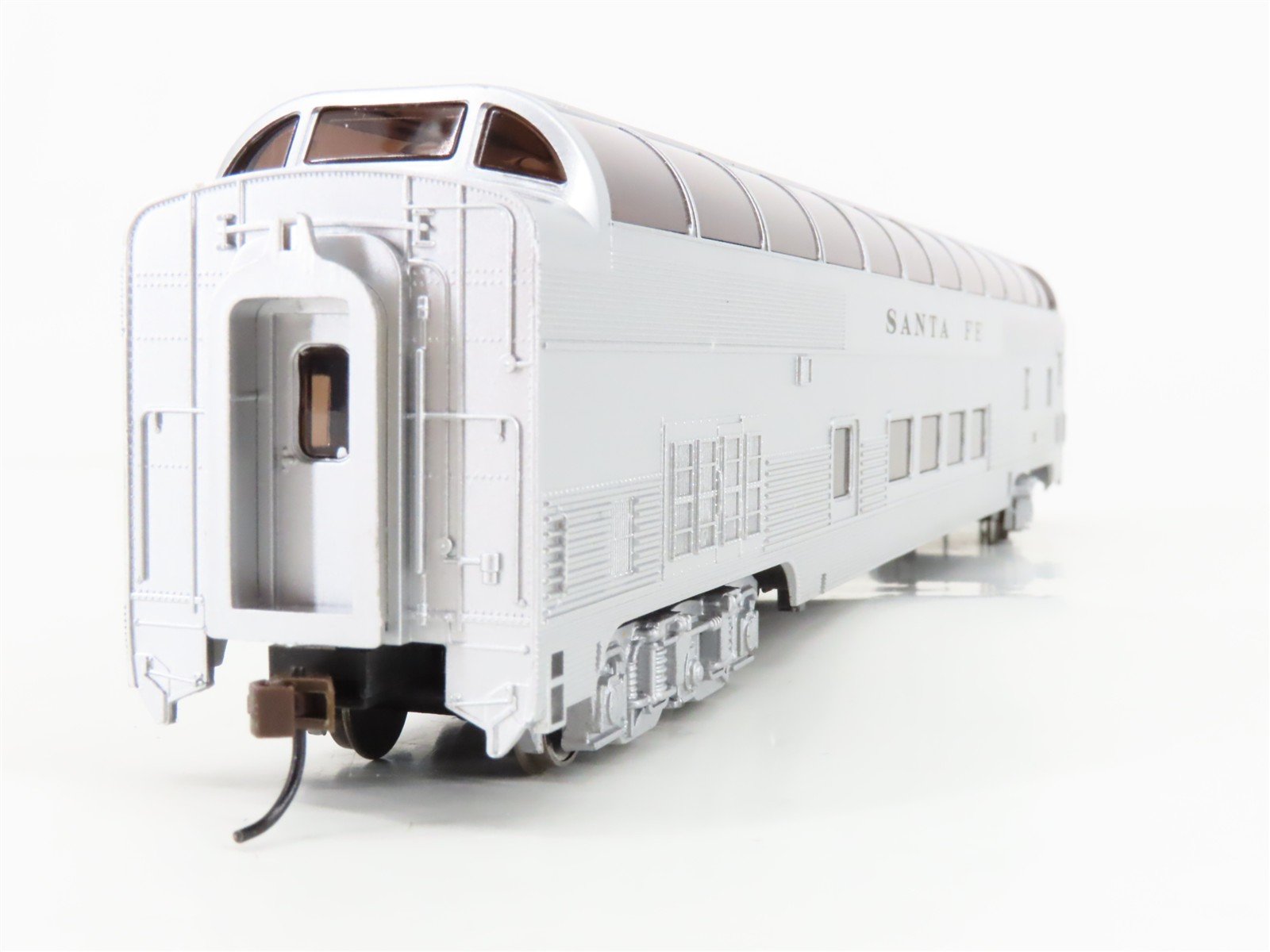 HO Scale Bachmann Silver Series 13002 ATSF Santa Fe Dome Passenger Car #507