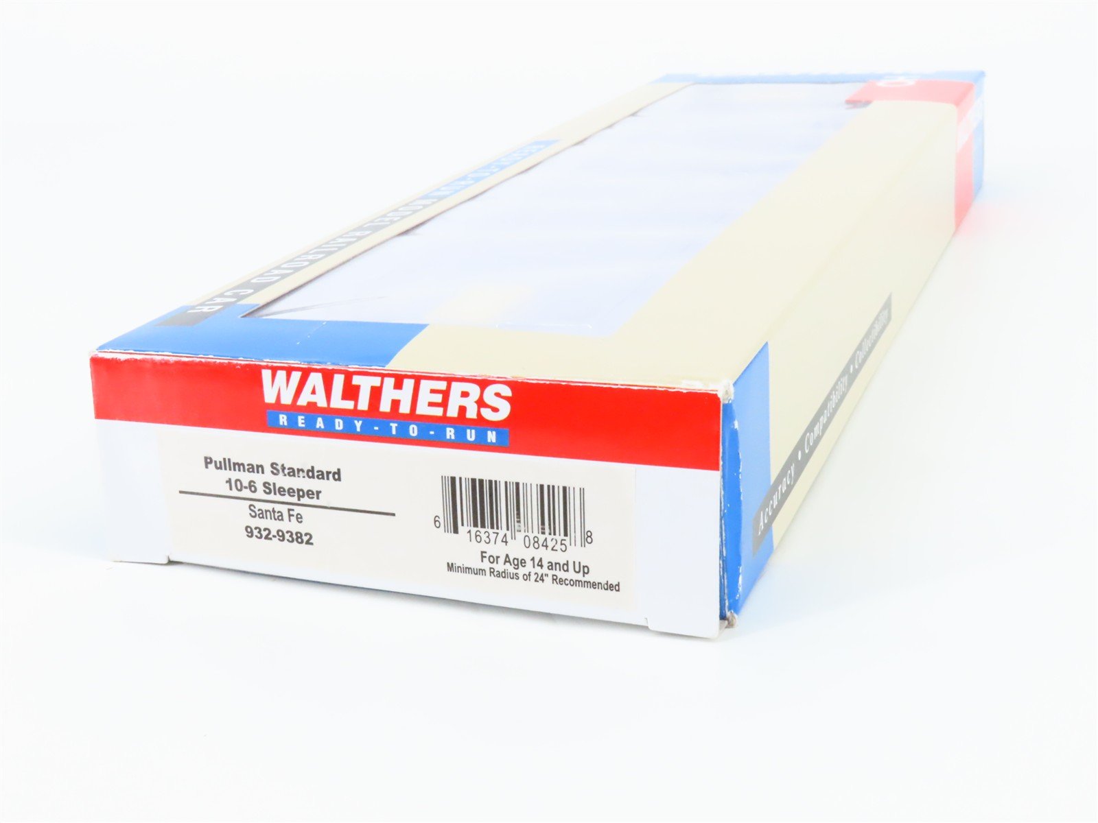 HO Scale Walthers 932-9382 ATSF Santa Fe Railroad Pullman Sleeper Passenger Car