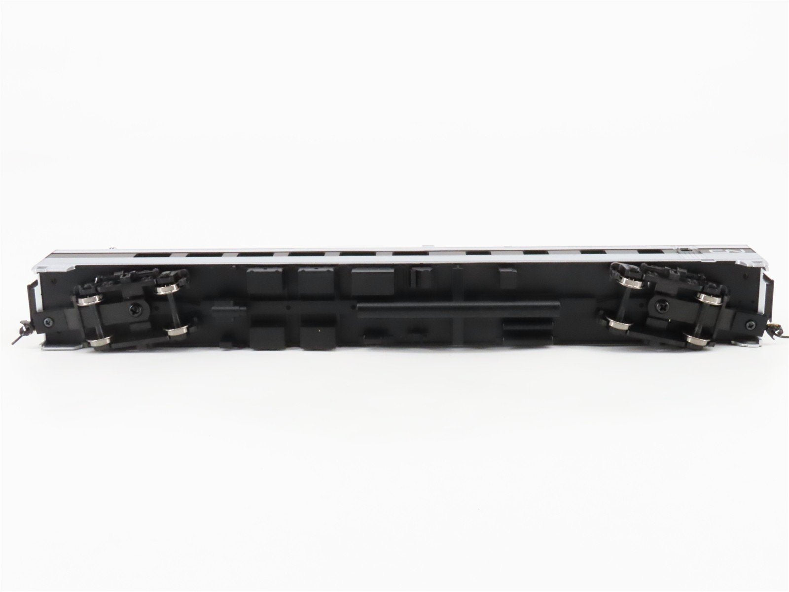 HO Walthers Mainline 910-30161 CN Canadian National 85' Budd Diner Passenger Car