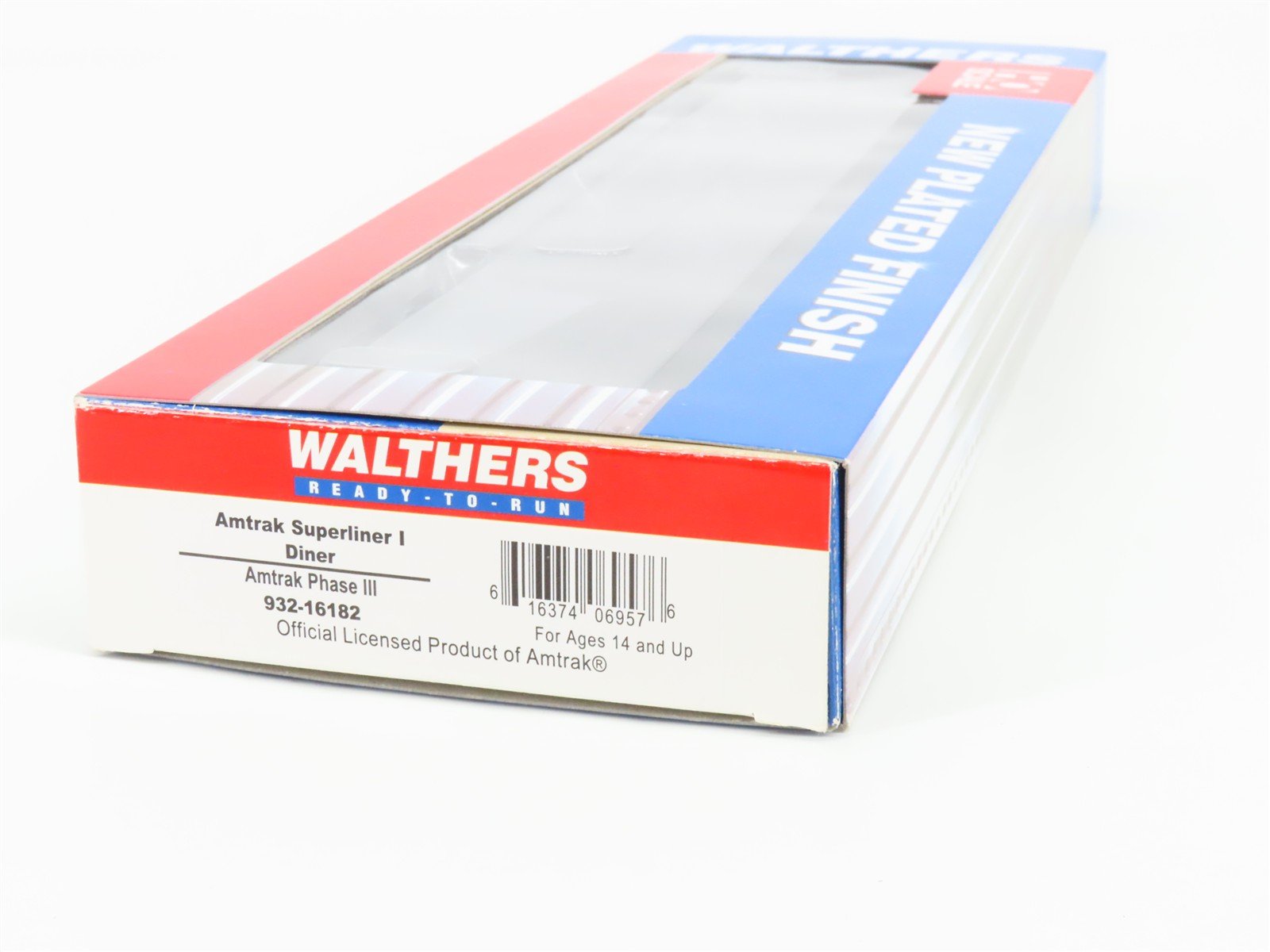 HO Scale Walthers 932-16182 Amtrak Superliner I Phase III Diner Passenger Car
