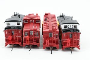 LOT of 5 HO Scale Athearn ATSF Santa Fe Railroad Cabooses