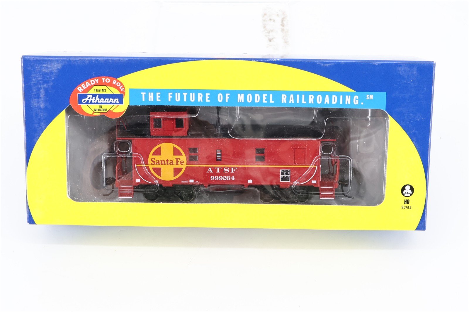 LOT of 5 HO Scale Athearn ATSF Santa Fe Railroad Cabooses