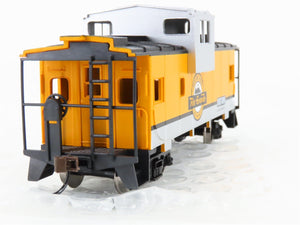 LOT- 2 HO Walthers Trainline & Bachmann Silver Series D&RGW Rio Grande Cabooses