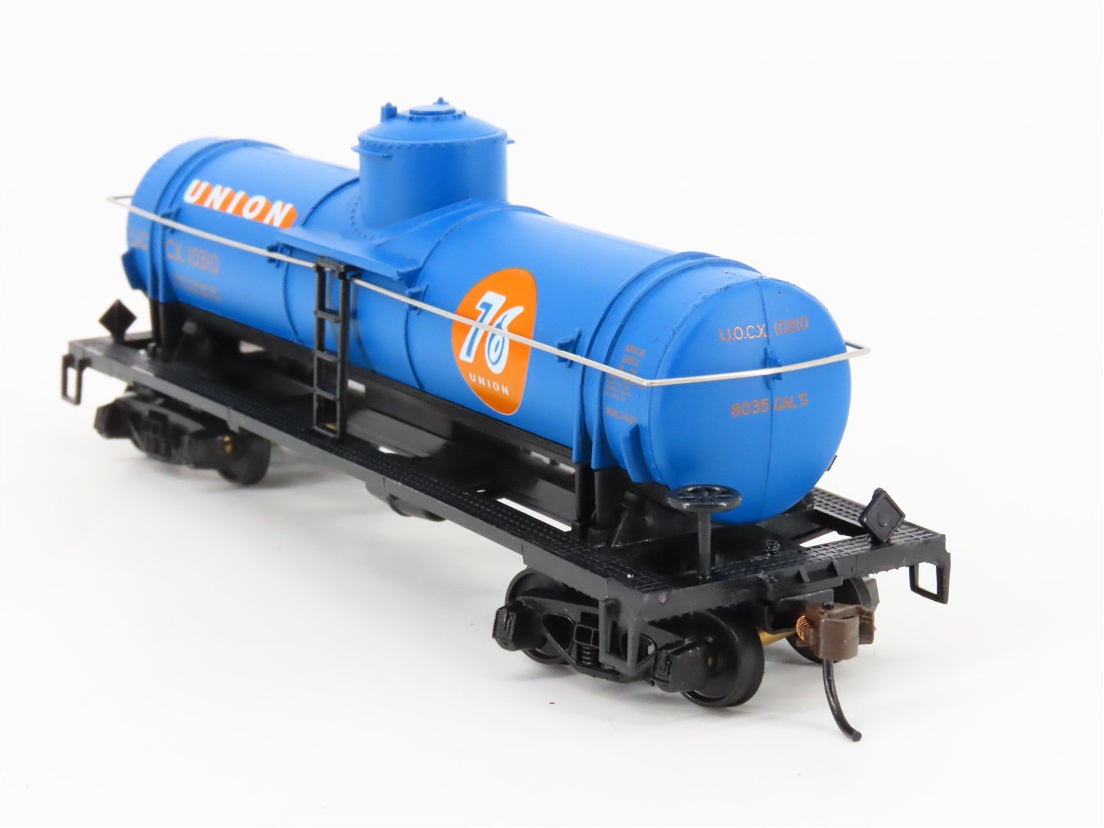 LOT of 2 HO Scale Mantua UOCX/AMOX Union 76 & Amoco Single Dome Tank Cars