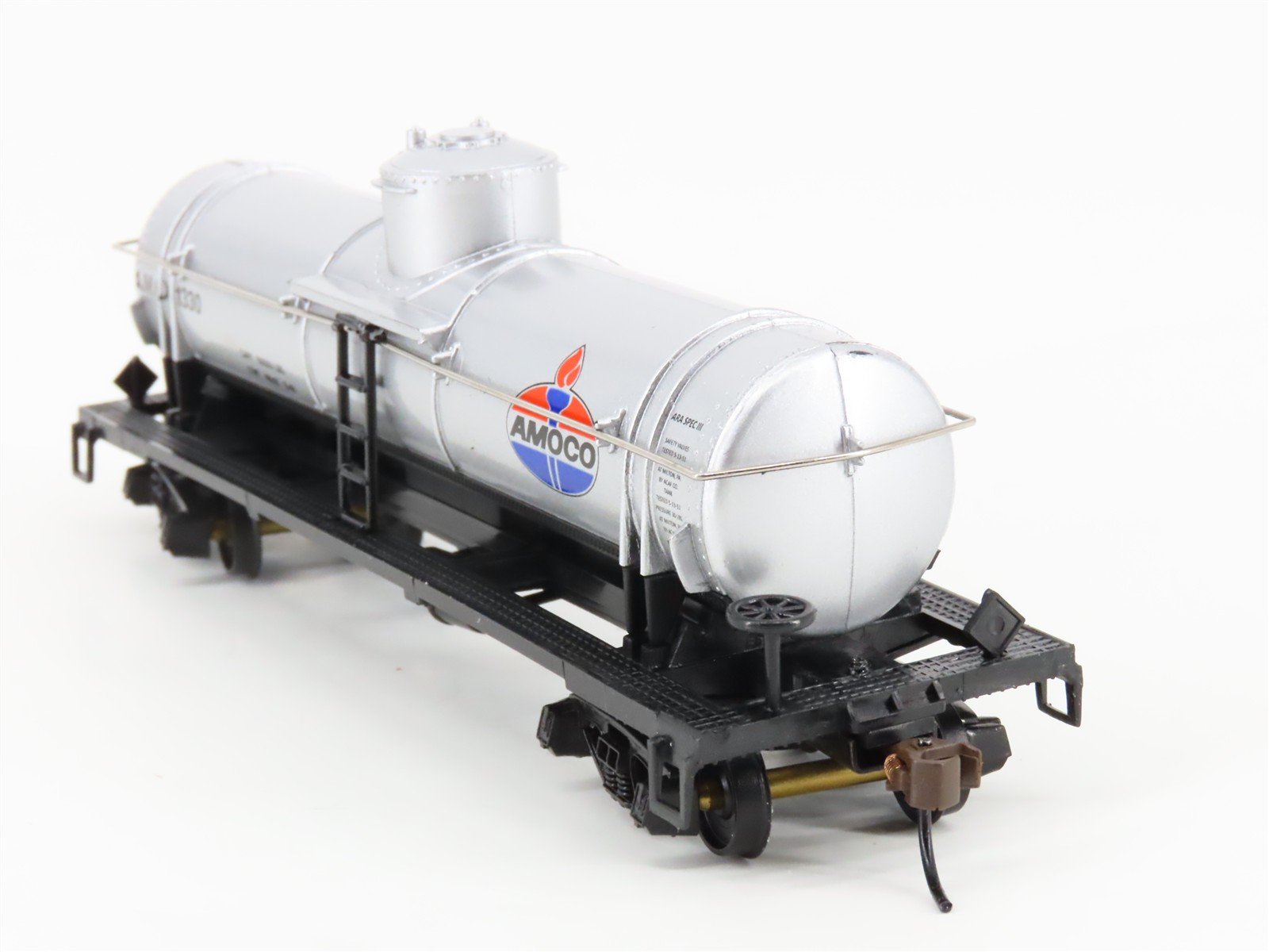 LOT of 2 HO Scale Mantua UOCX/AMOX Union 76 & Amoco Single Dome Tank Cars