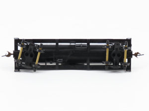 LOT of 2 HO Scale Mantua UOCX/AMOX Union 76 & Amoco Single Dome Tank Cars