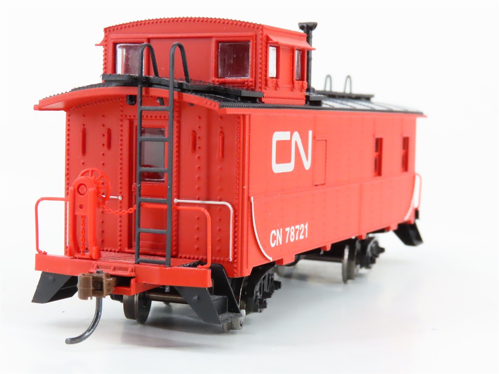 HO Scale Athearn Roundhouse RND87825 CN Canadian National Cupola Caboose #78721