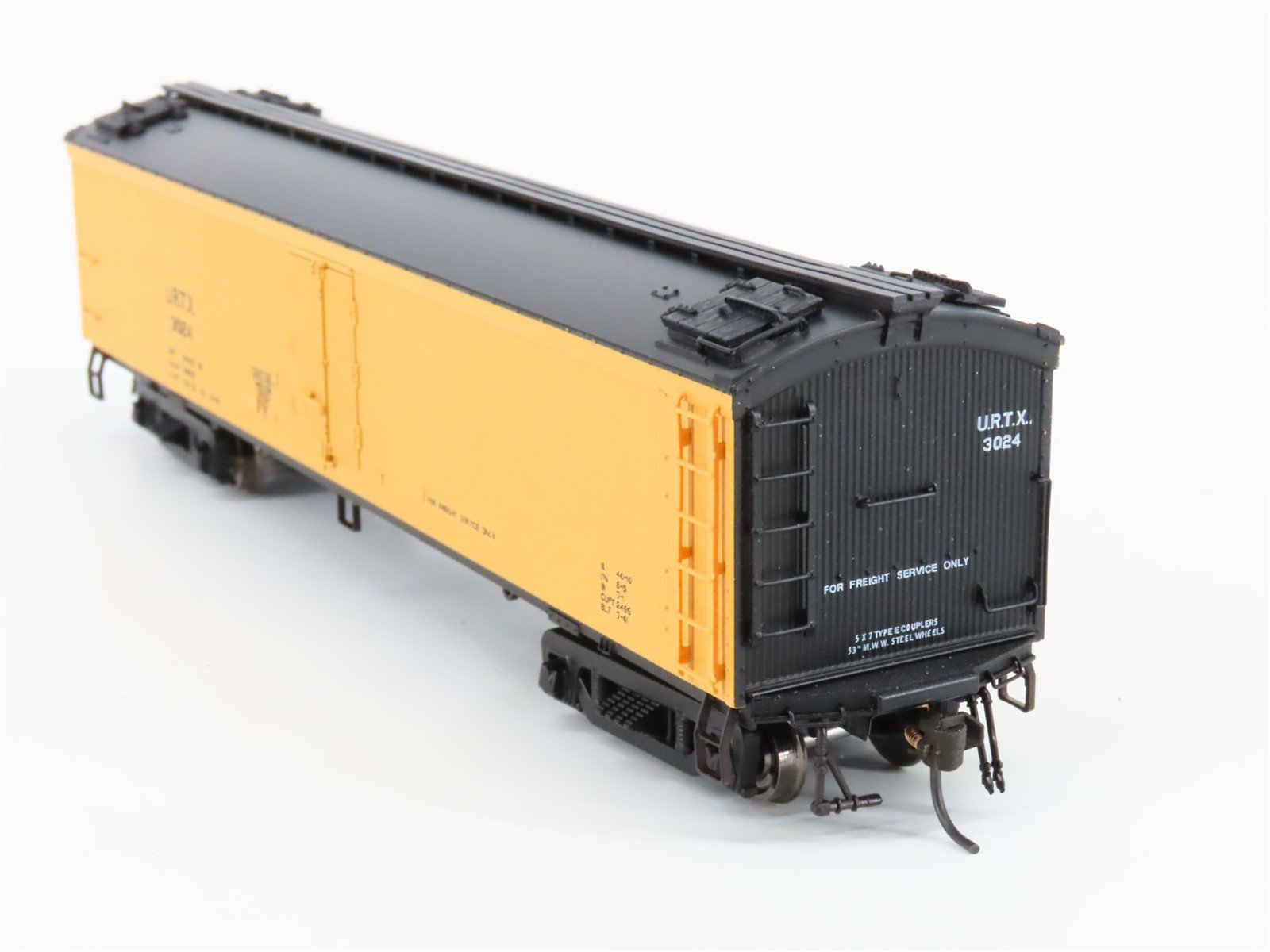 HO Scale Broadway Limited Imports BLI 1846 URTX GACX 53' 6