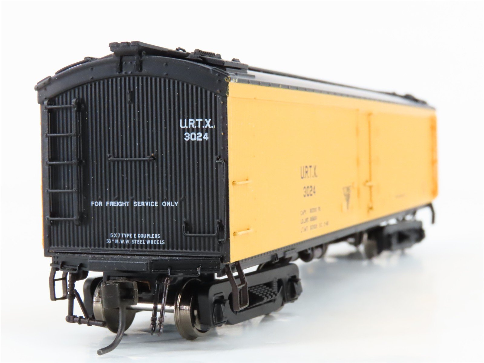 HO Scale Broadway Limited Imports BLI 1846 URTX GACX 53' 6