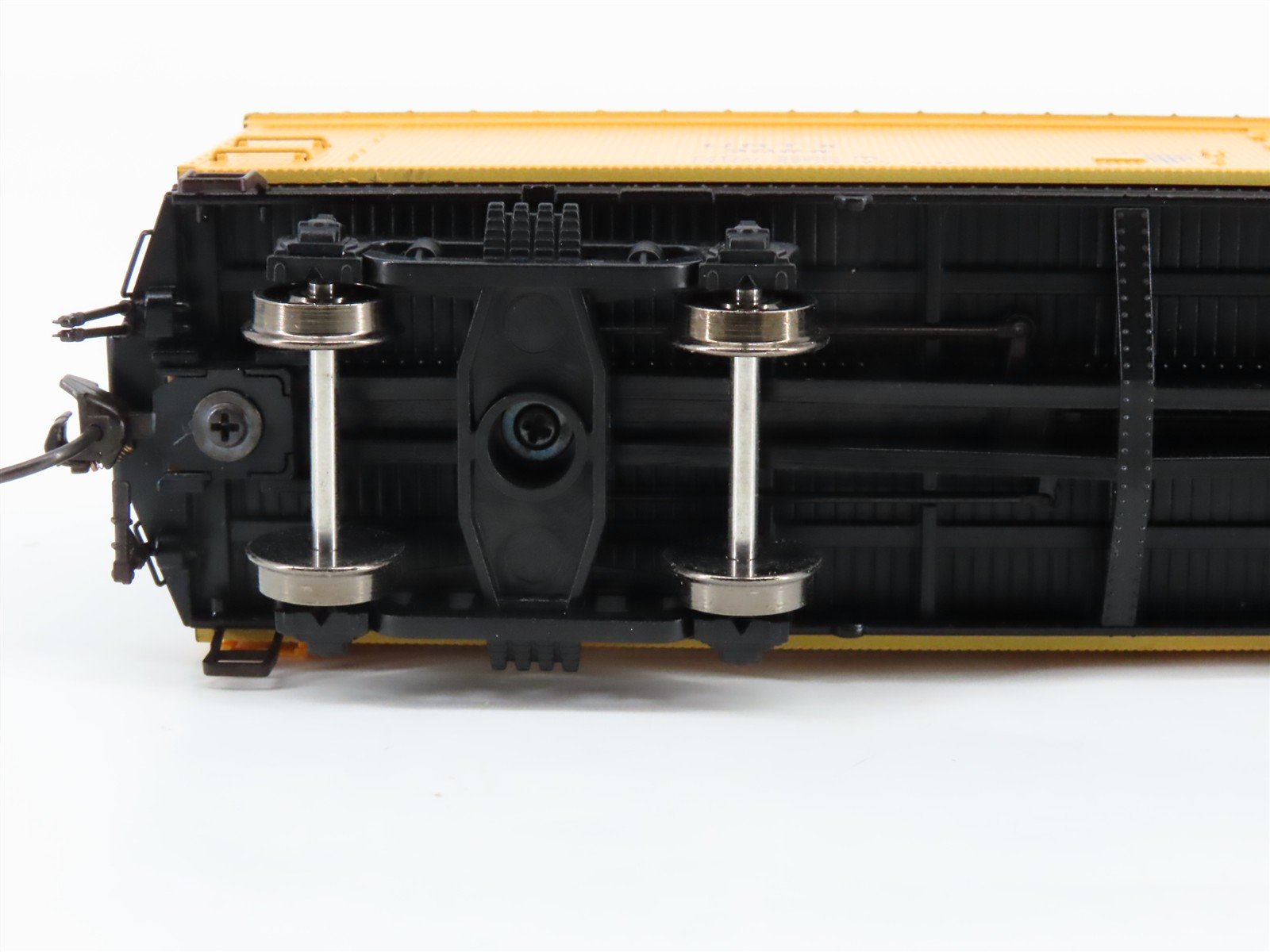 HO Scale Broadway Limited Imports BLI 1846 URTX GACX 53' 6