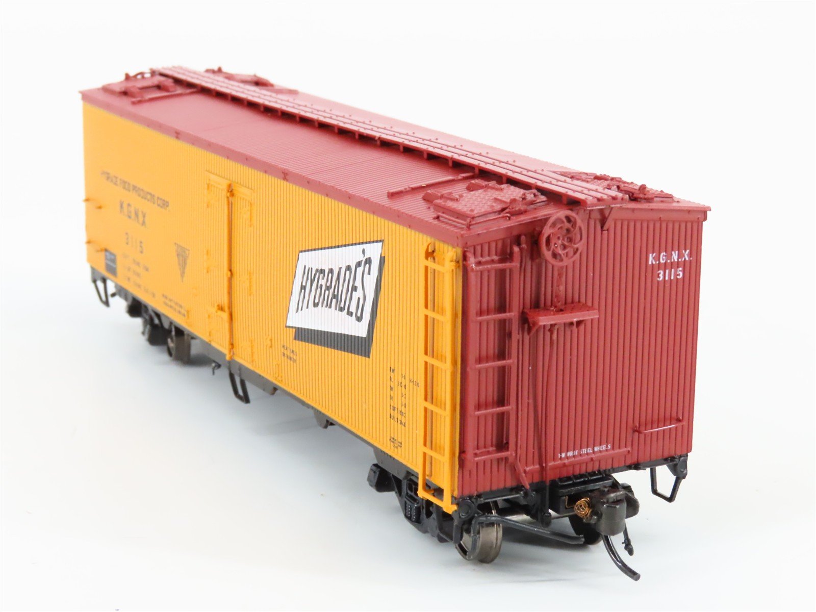 HO Scale Rapido 121011-3 KGNX Hygrade's 37' Meat Reefer #3115
