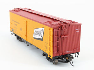 HO Scale Rapido 121011-3 KGNX Hygrade's 37' Meat Reefer #3115
