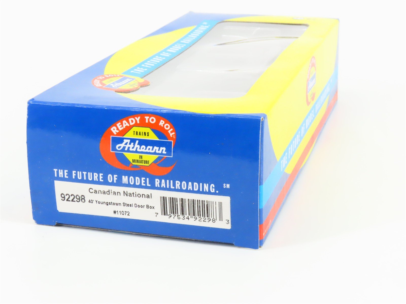 HO Scale Athearn 92298 CN Canadian National 40' Through Baggage Box Car #11072