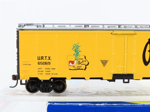 HO Scale Athearn 71327 URTX Bookey Packing Company 40' Steel Reefer #65069