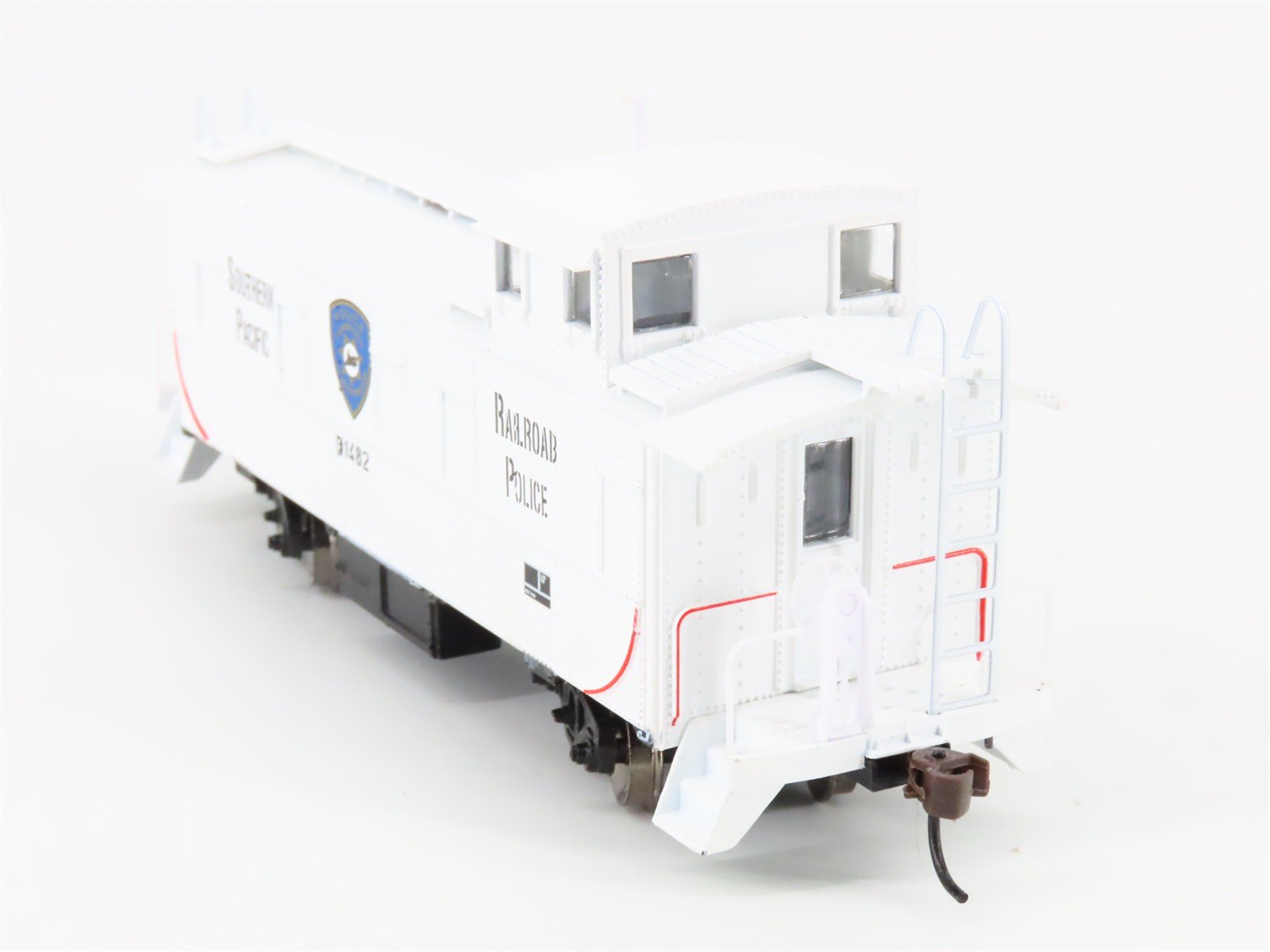 HO Scale Athearn 74157 SP Southern Pacific Railroad Police Cupola Caboose #01482