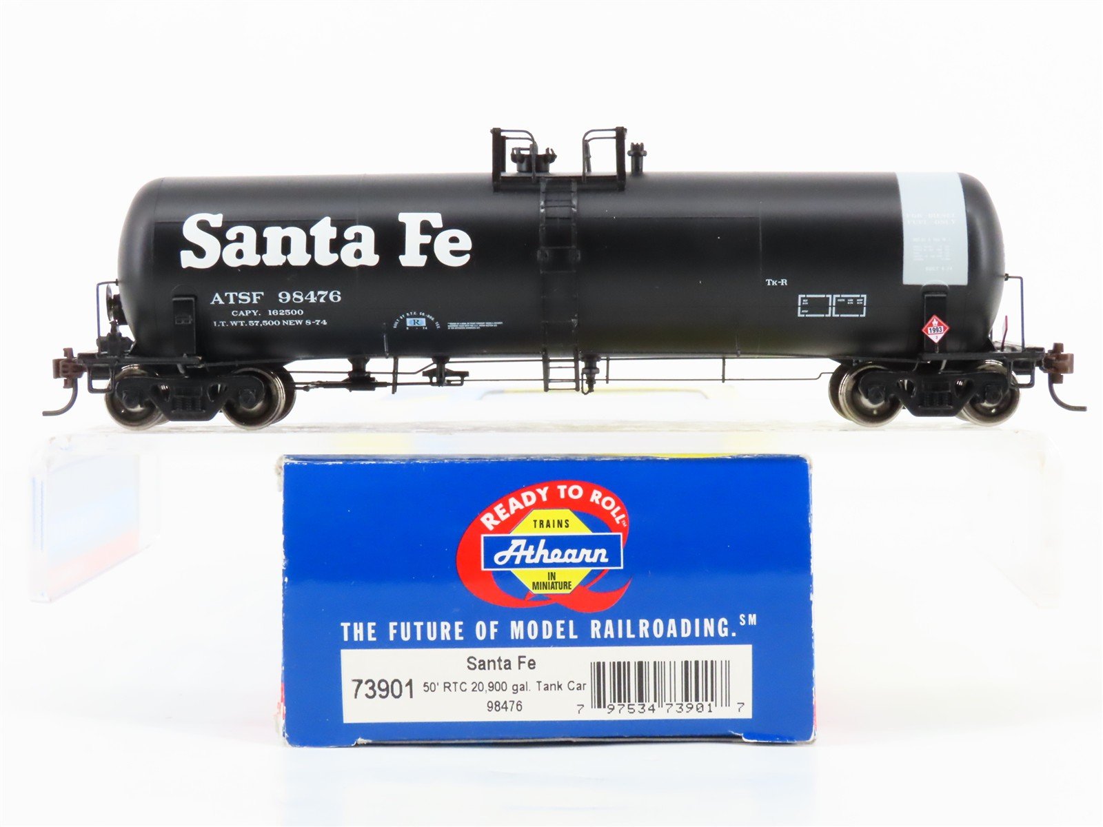 HO Scale Athearn 73901 ATSF Santa Fe Railroad 50' 20,900 Gallon Tank Car #98476