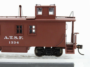 HO Scale Walthers Proto 920-103202 ATSF Santa Fe Railroad 30' Wood Caboose #1334