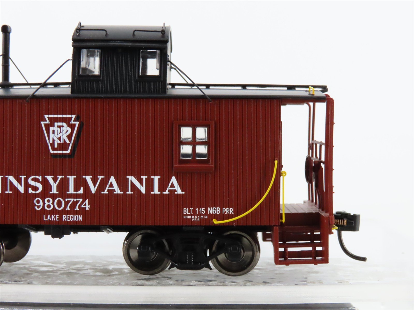 HO Scale Walthers Proto 920-103402 PRR Pennsylvania Railroad Caboose #980774