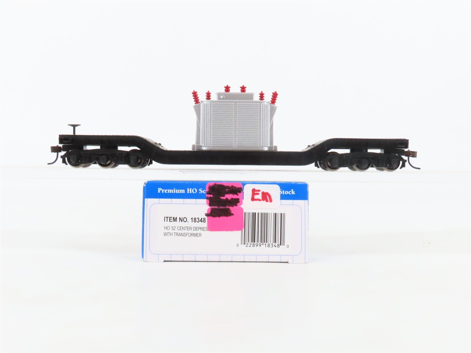 HO Scale Bachmann Silver Series 18348 Unlettered 52' Flat Car w/ Transformer