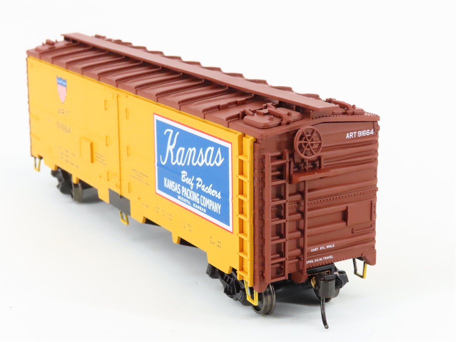 HO Scale Walthers 932-60403 ART Kansas Packing 40' Meat Reefer #91664
