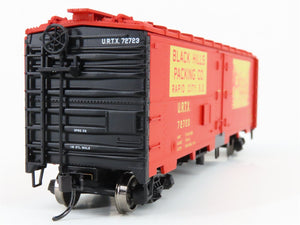 HO Scale Walthers Mainline 910-3506 URTX Black Hills Packing 40' Reefer #72723