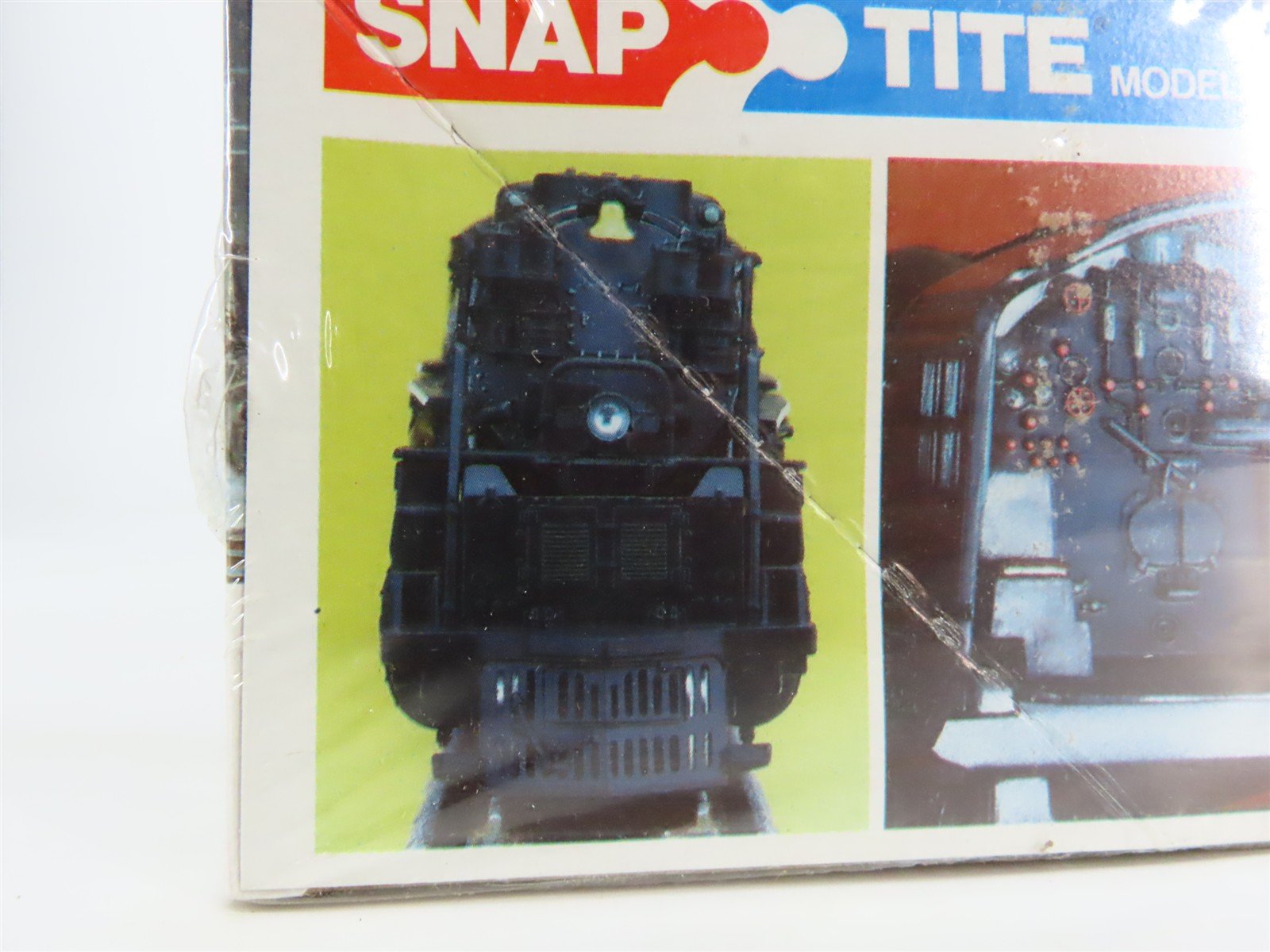 HO Monogram Snap-Tite Kit 1602 Undec 4-8-8-4 Big Boy Steam STATIC MODEL - SEALED