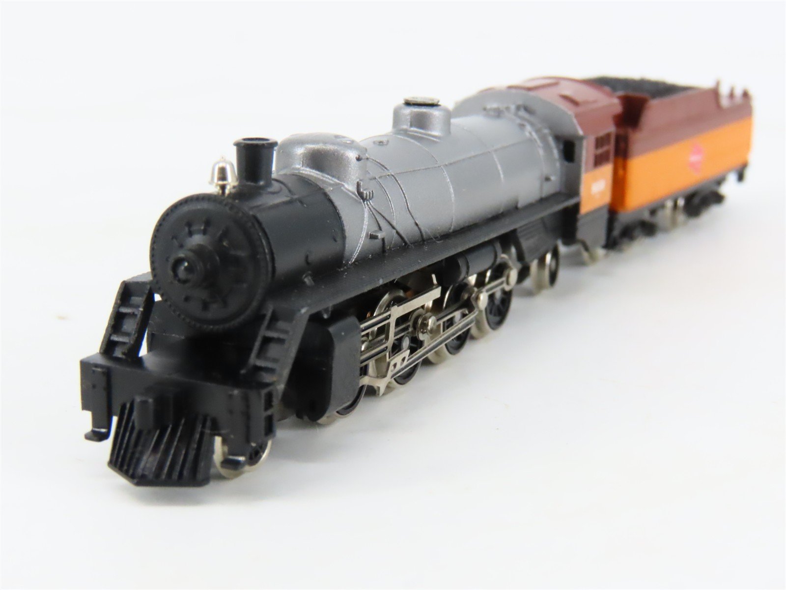 Z Scale Marklin Mini-Club 8139 MILW Milwaukee Road 2-8-2- Steam Freight Set