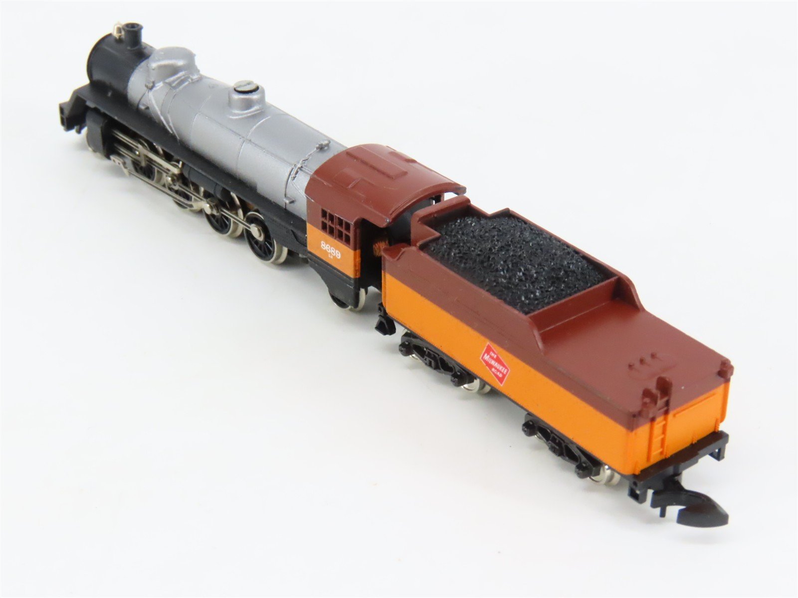 Z Scale Marklin Mini-Club 8139 MILW Milwaukee Road 2-8-2- Steam Freight Set