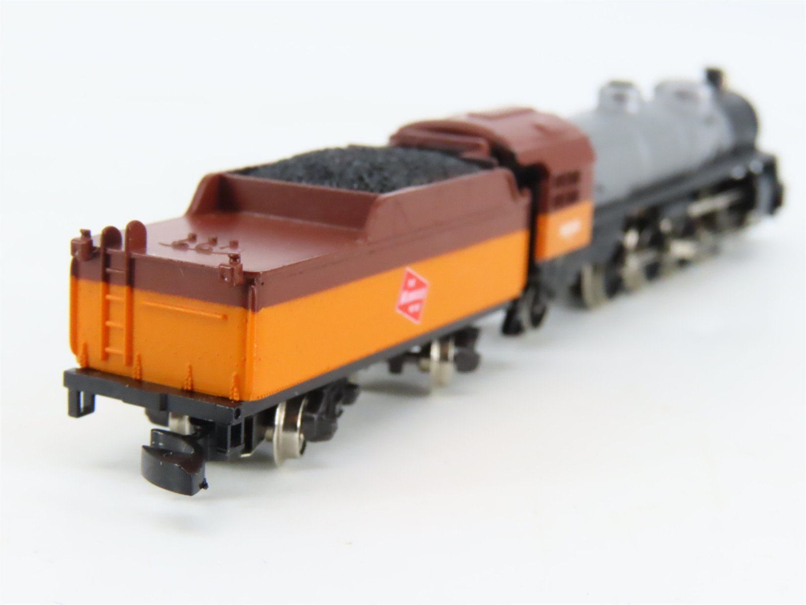 Z Scale Marklin Mini-Club 8139 MILW Milwaukee Road 2-8-2- Steam Freight Set