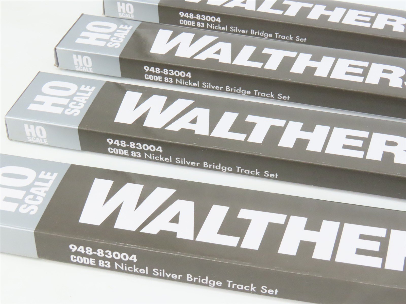 LOT of 4 HO Scale Walthers 948-83004 Code-83 Nickel Silver Bridge Track Set