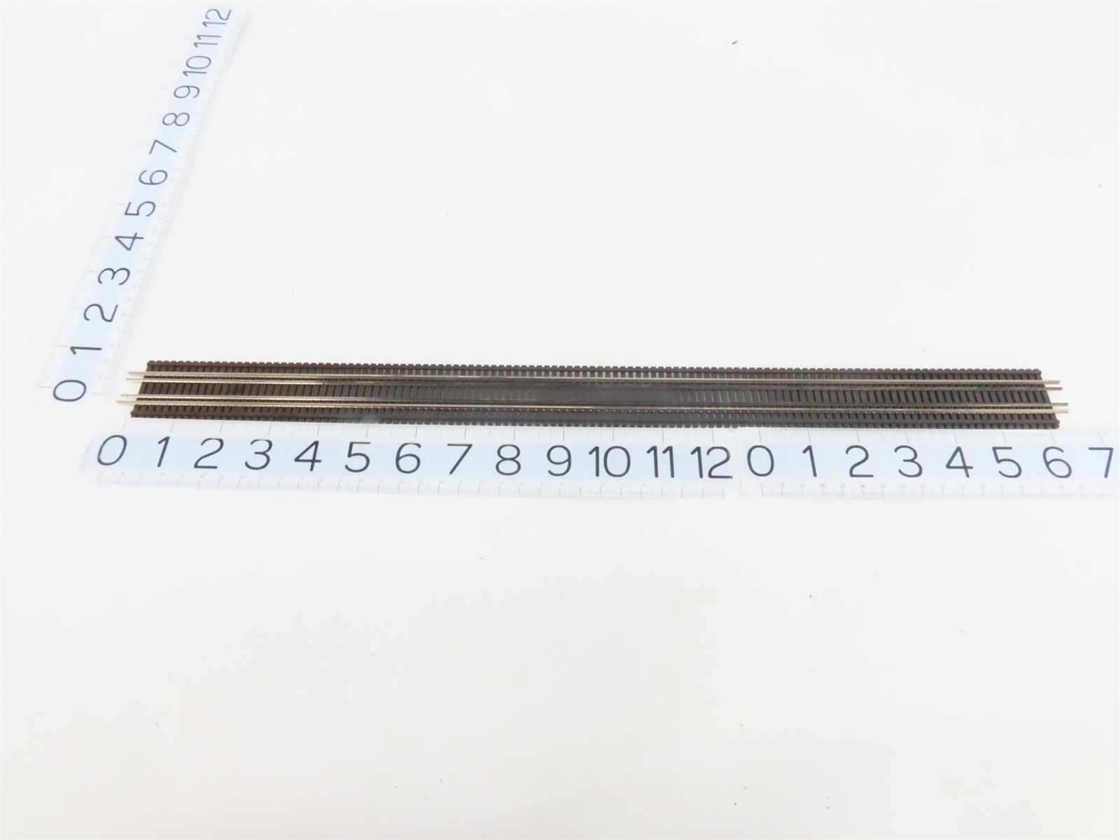 LOT of 2 HO Scale Walthers 948-886 Code-83 Straight 1/2 Meter Bridge Track