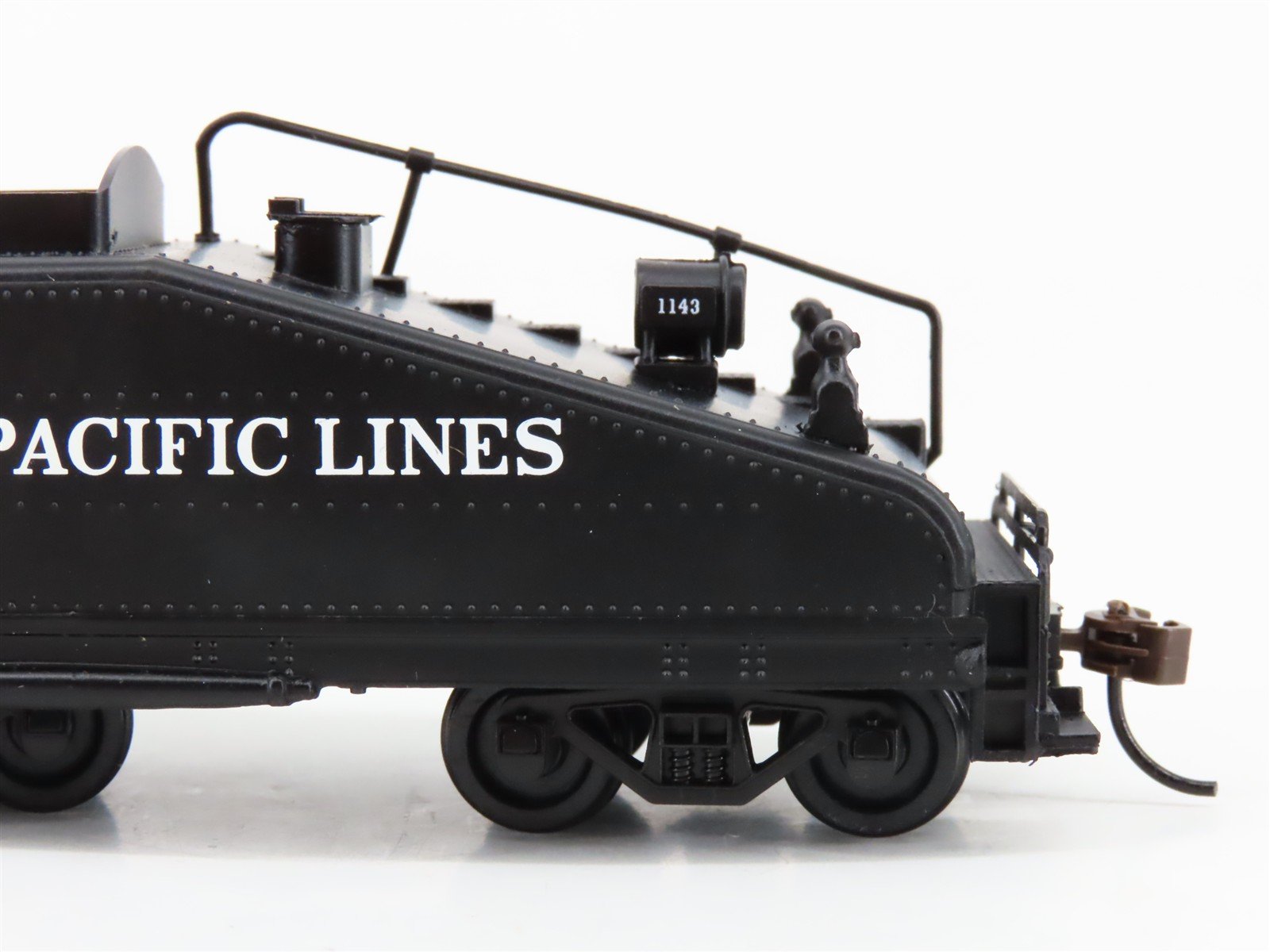 HO Scale Bachmann 51615 SP Southern Pacific USRA 0-6-0 Steam #1143 w/ DCC