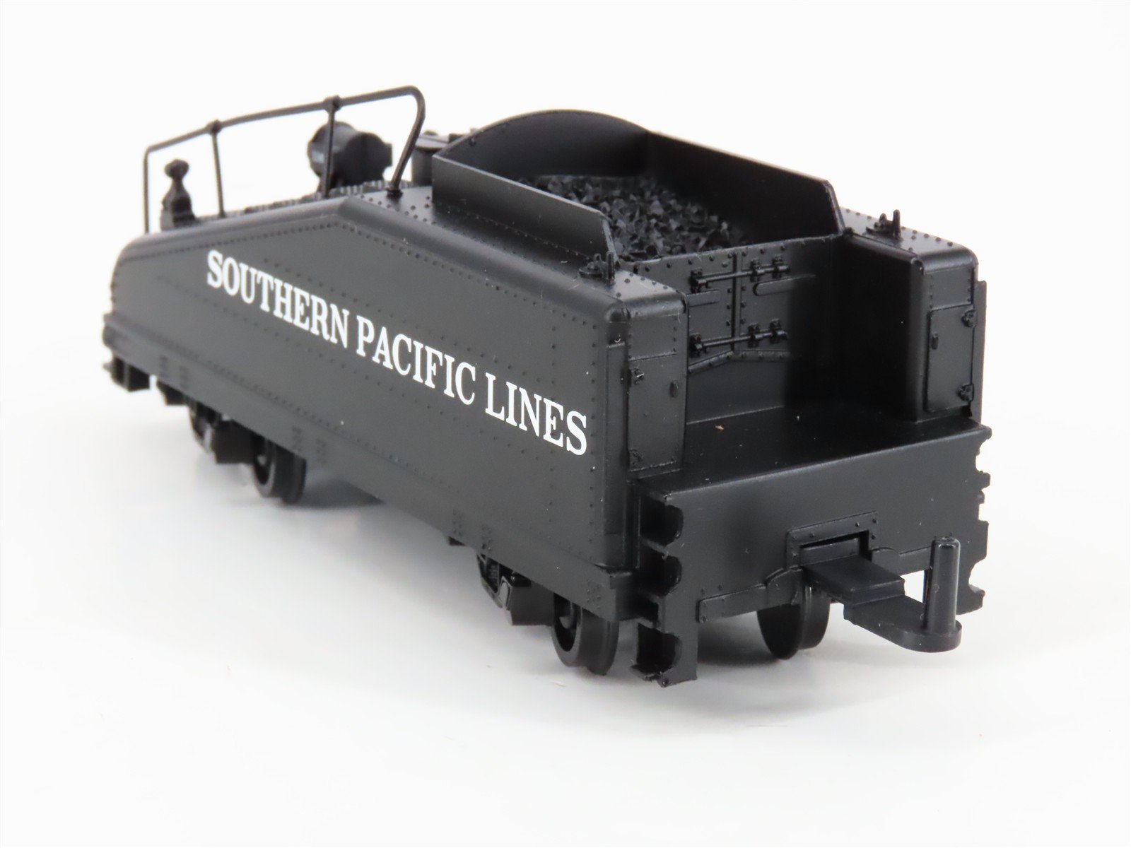 HO Scale Bachmann 51615 SP Southern Pacific USRA 0-6-0 Steam #1143 w/ DCC