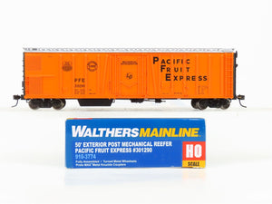 HO Scale Walthers 910-3774 PFE Pacific Fruit Express 50' Mech Reefer #301290