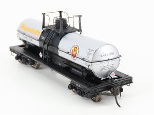 HO Broadway Limited BLI 7666 EBAX Ethyl / SHPX Wyandotte 6k Gal Tank Car 2-Pack