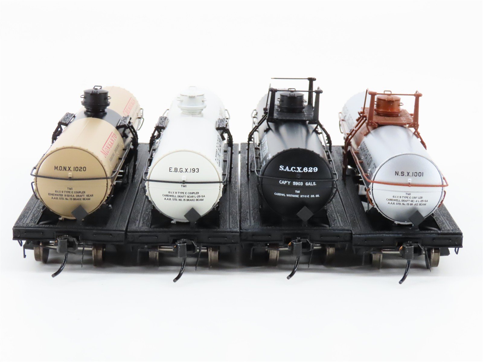 HO Broadway Limited BLI 6176 MONX, EBGX, SACX, & NSX Chlorine Tank Cars 4-Pack