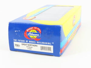 HO Scale Athearn 7001 GN Great Northern 40' Single Door Steel Box Car #2540