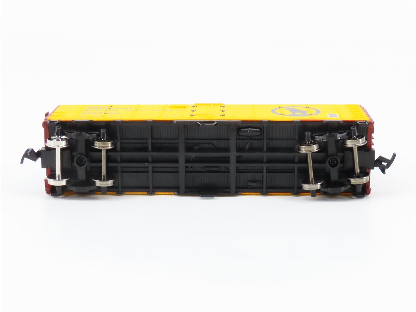 HO Scale Model Power 8263 WFEX / GN Western Fruit Express 40' Steel Reefer #8058