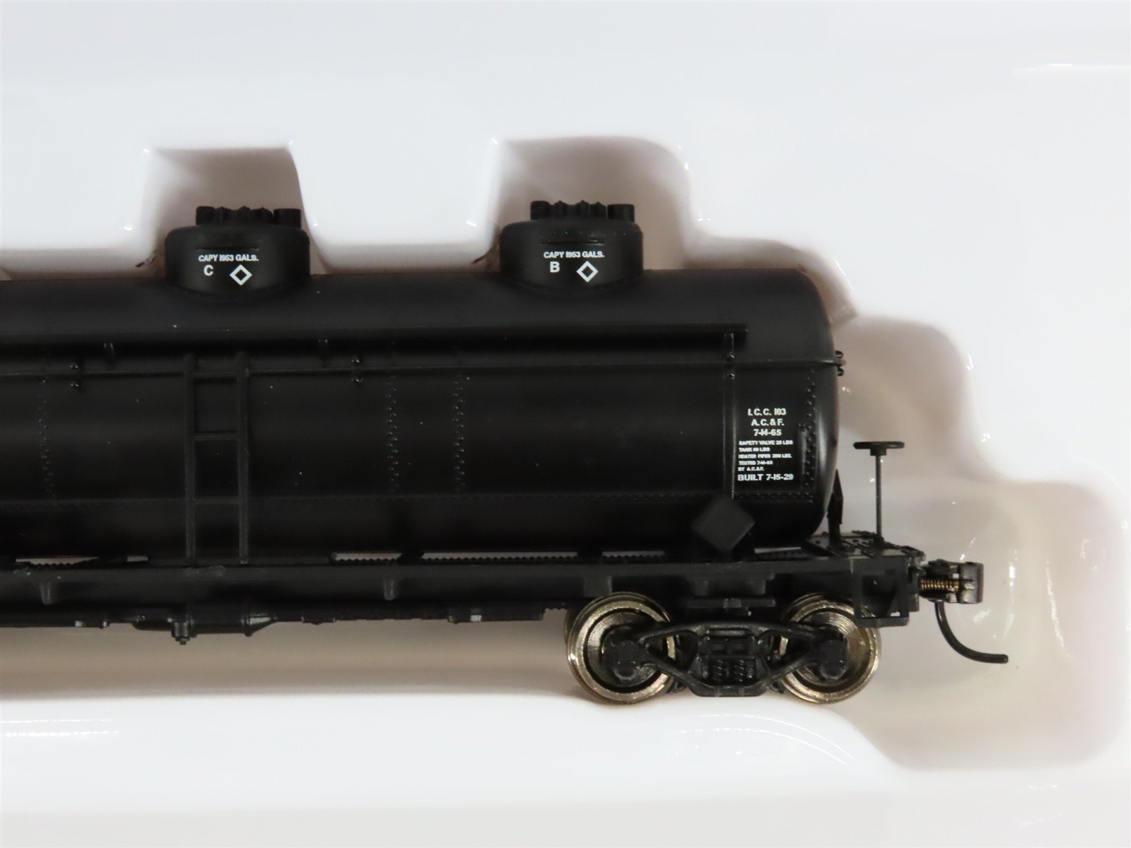 LOT of 2 HO Scale Walthers Mainline GATX & ACFX 36' 3-Dome Tank Cars