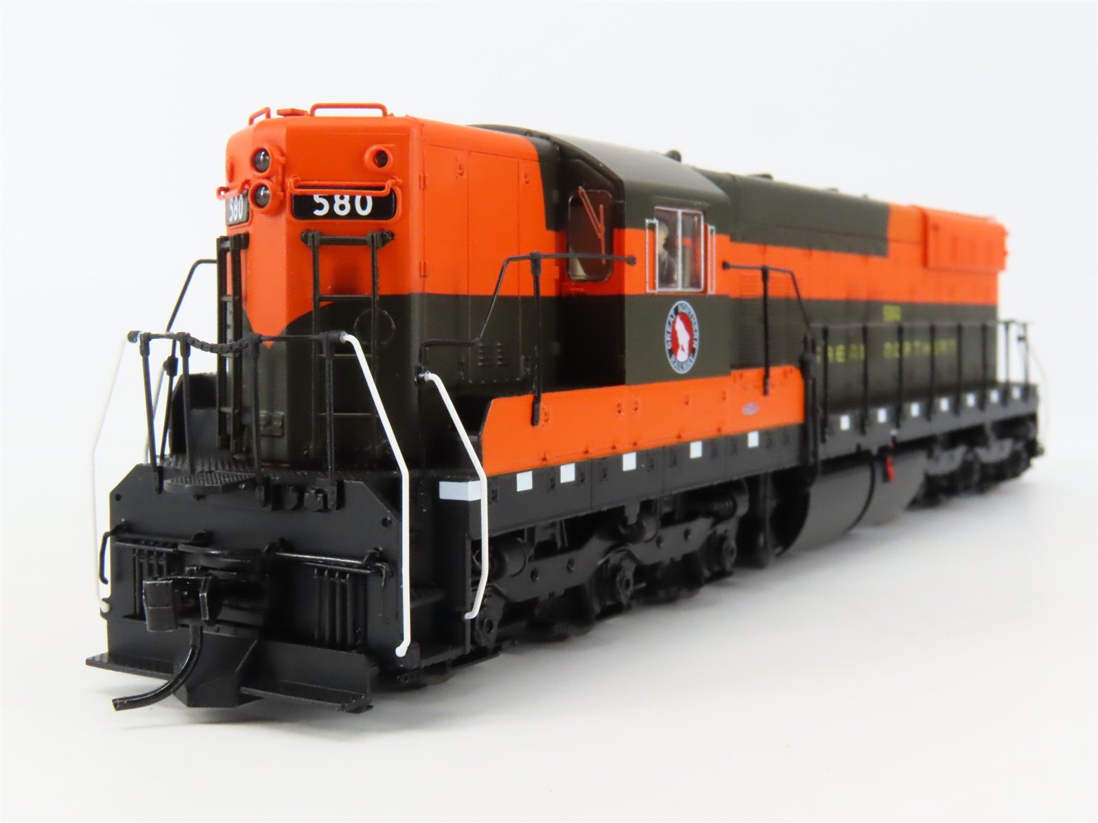 HO Broadway Limited BLI 5807 GN Great Northern EMD SD9 Diesel #580 - Paragon3