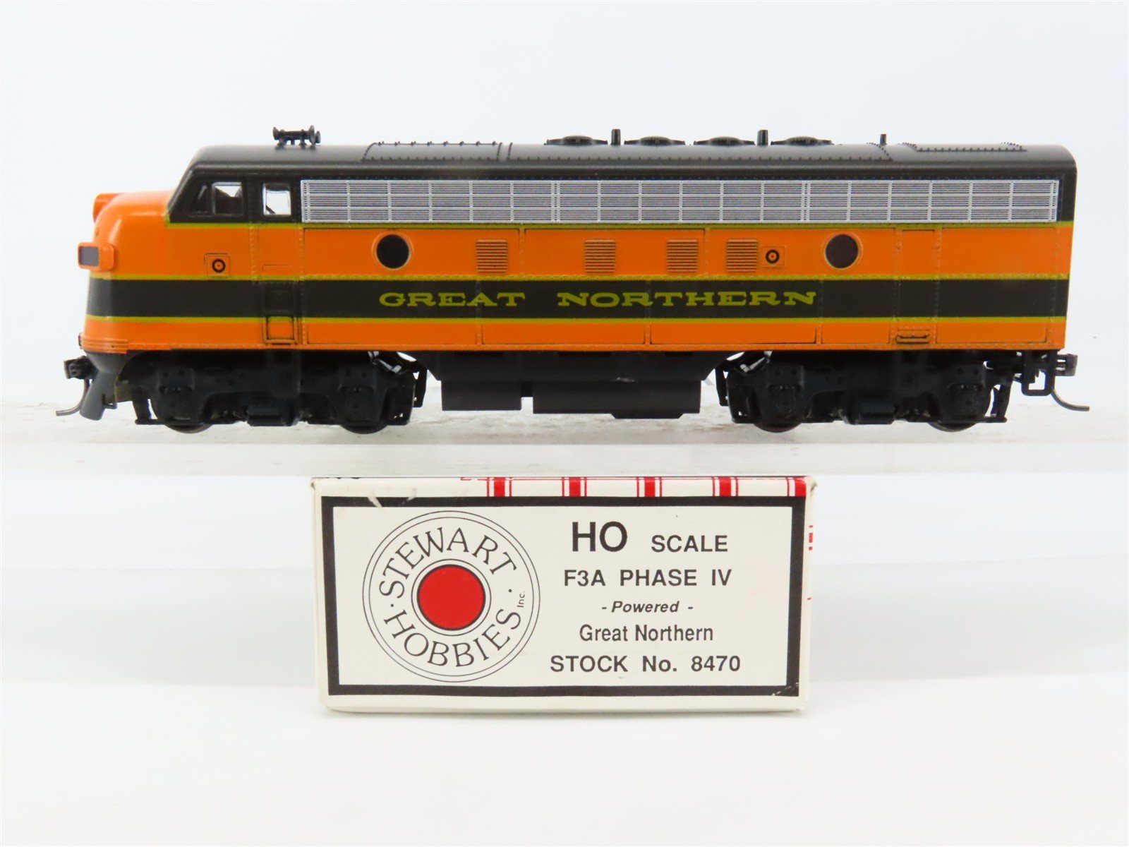 HO Stewart 8470 GN Great Northern EMD F3A Ph. IV Diesel No# - DCC ONLY w/ Sound