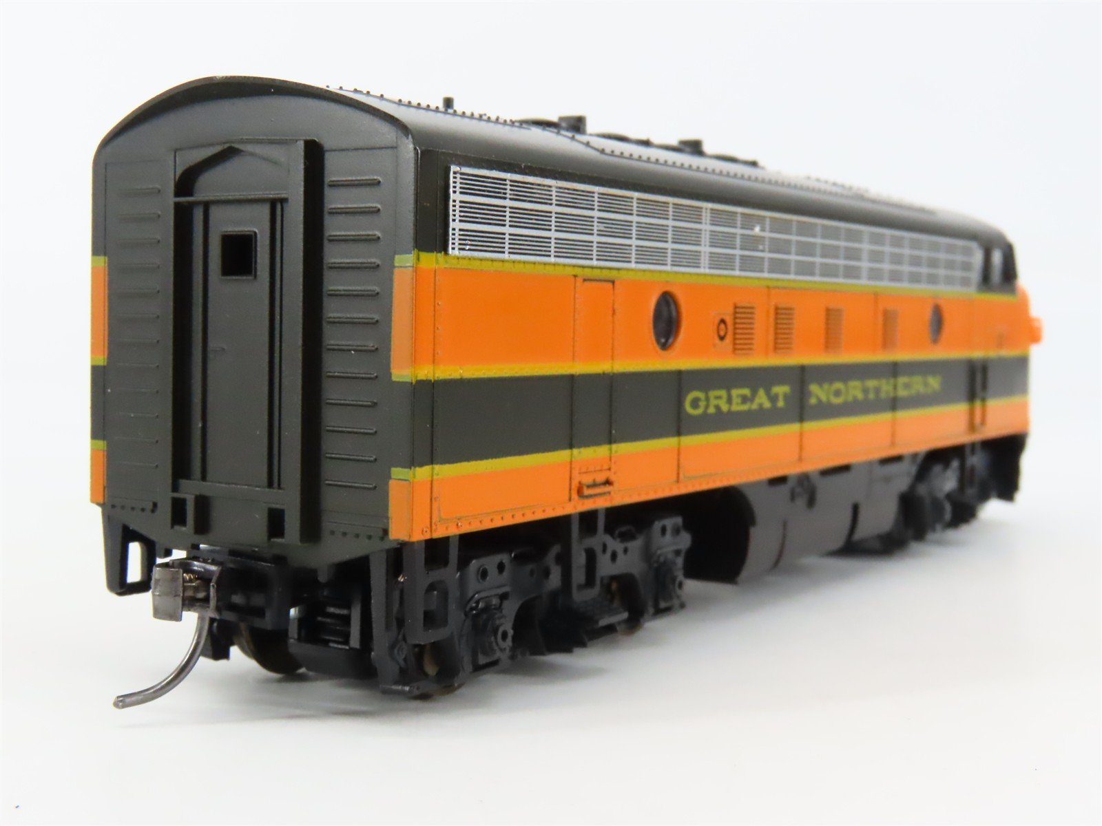 HO Stewart 8470 GN Great Northern EMD F3A Ph. IV Diesel No# - DCC ONLY w/ Sound