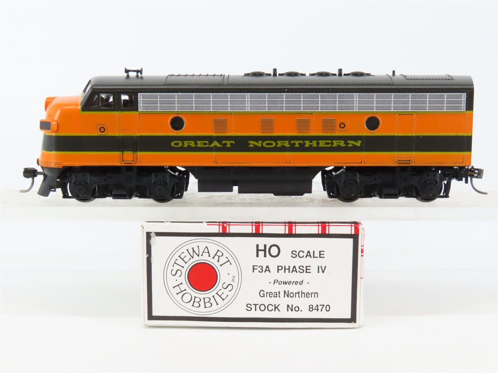 HO Stewart 8470 GN Great Northern EMD F3A Ph. IV Diesel No# - DCC ONLY w/ Sound