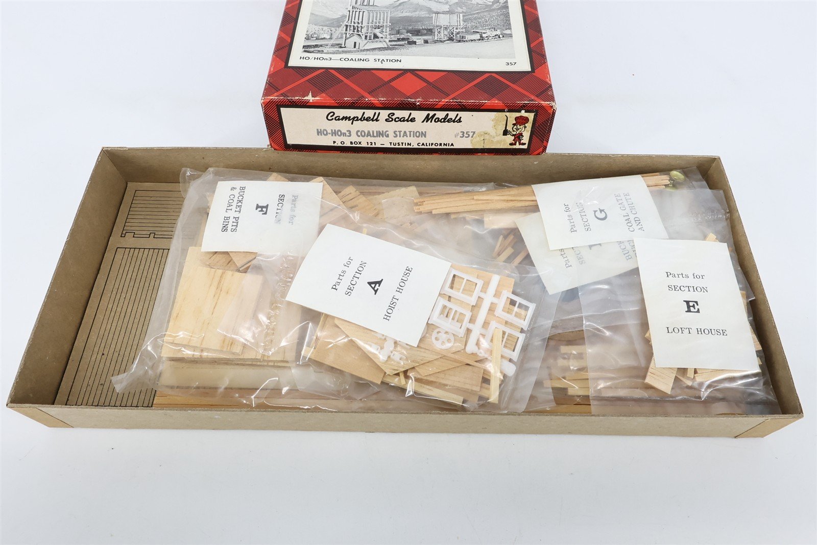HO/HOn3 1/87 Scale Campbell Scale Models Kit #357 Coaling Station