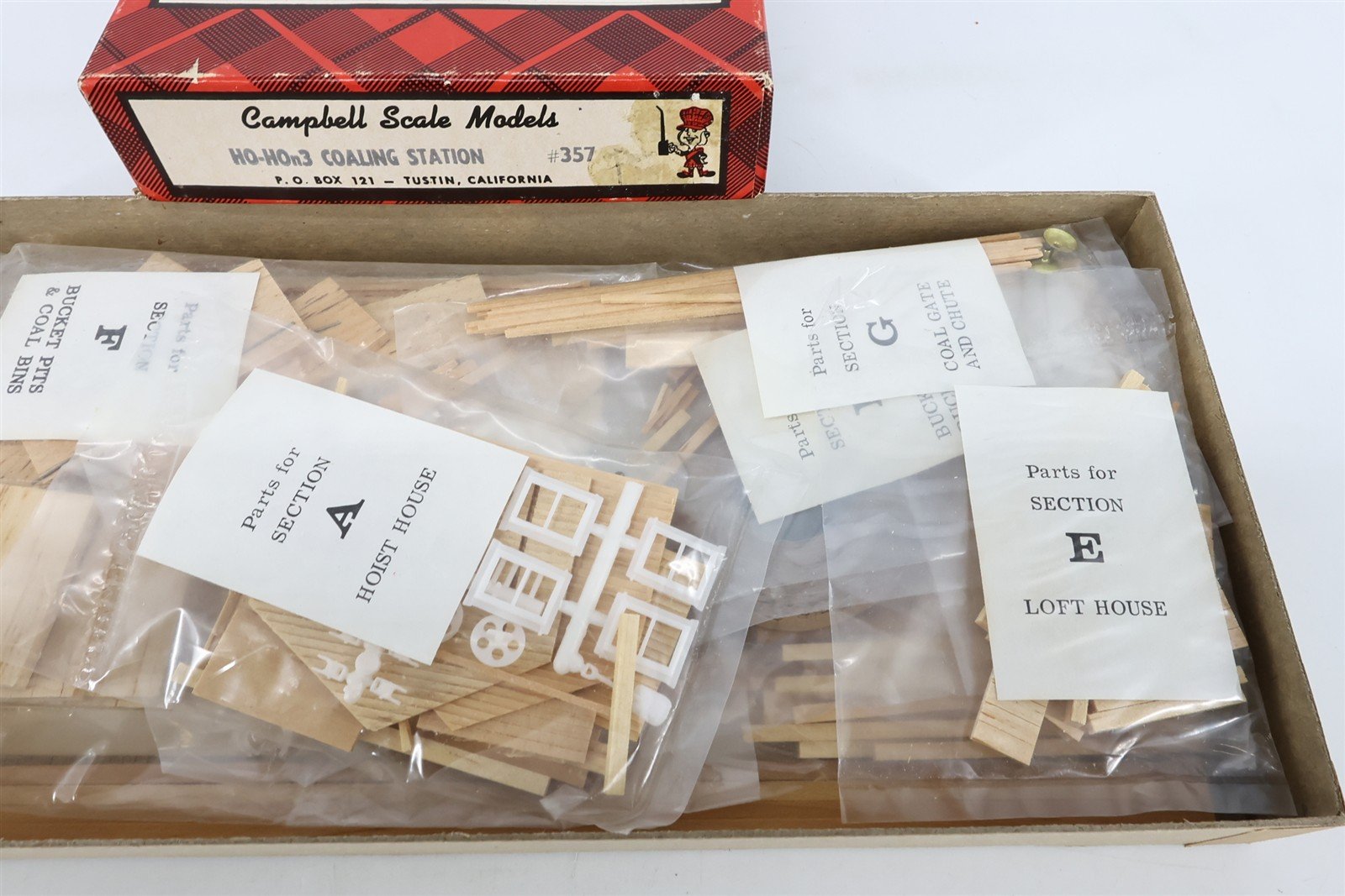 HO/HOn3 1/87 Scale Campbell Scale Models Kit #357 Coaling Station