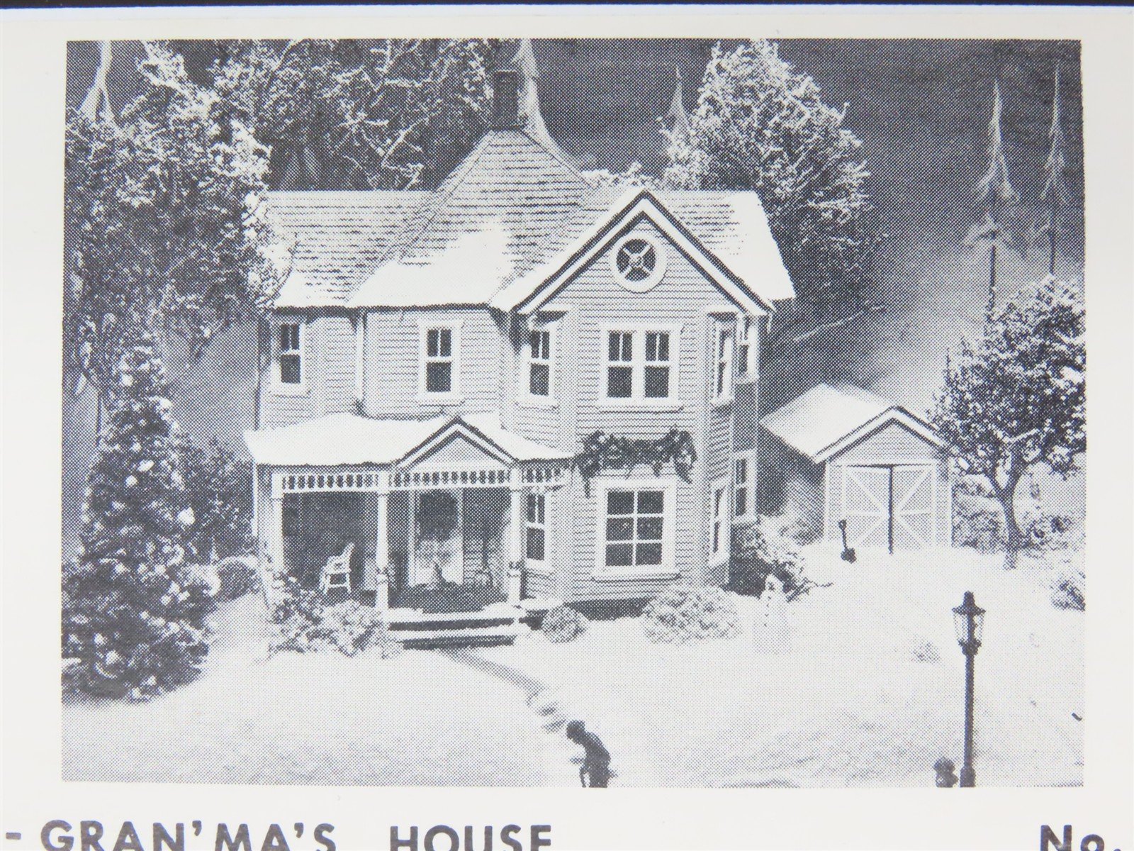 HO 1/87 Scale Campbell Scale Models Kit #387 Gran'Ma's House