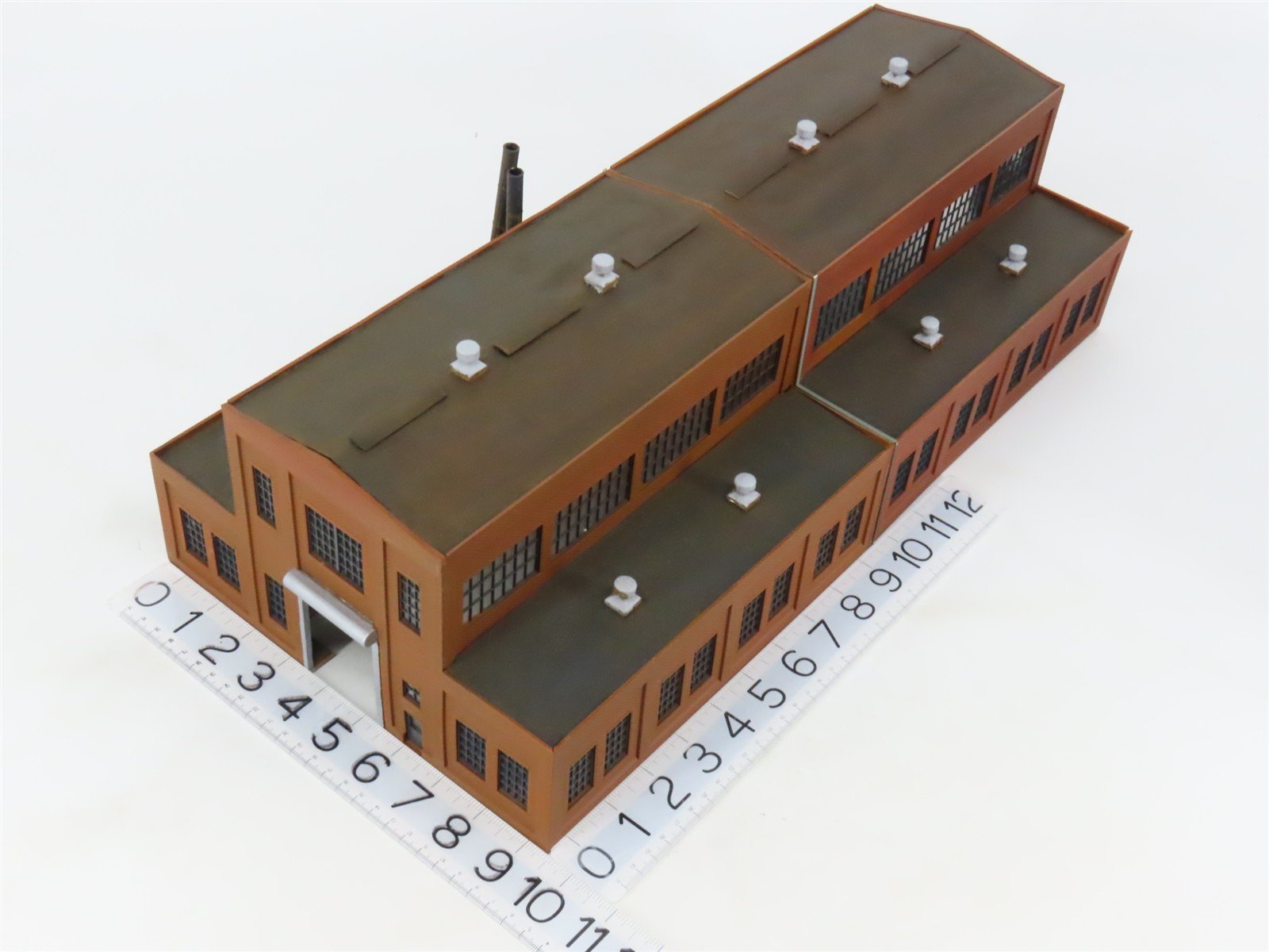 HO 1/87 Scale Walthers Factory Building - Assembled - Custom