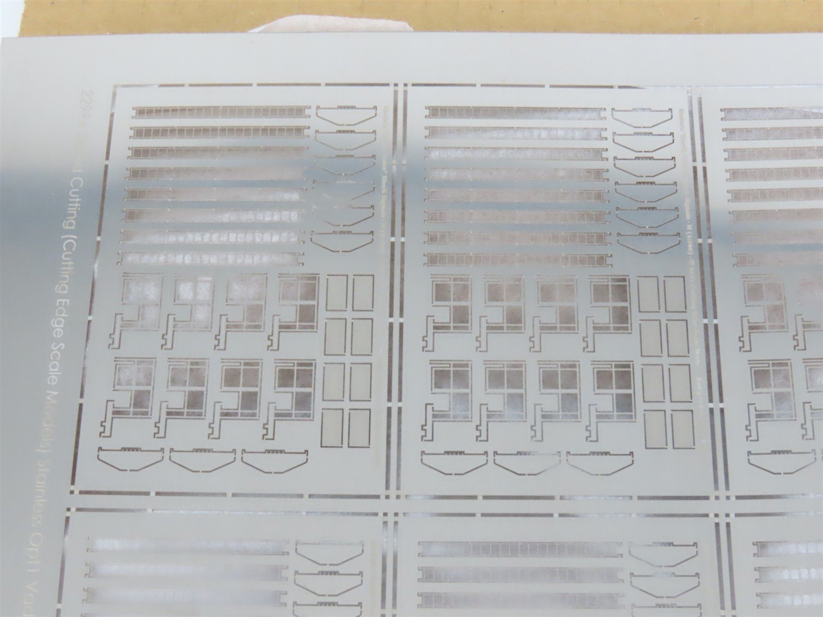 N 1/160 Scale Cutting Edge Kit Modern 